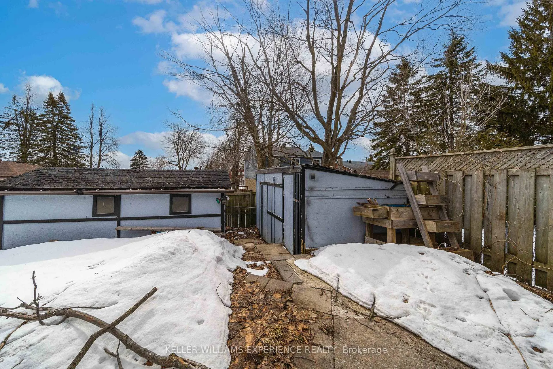 Photo 27 of 91 Cundles Road E, Barrie, Cundles East — HOMEH