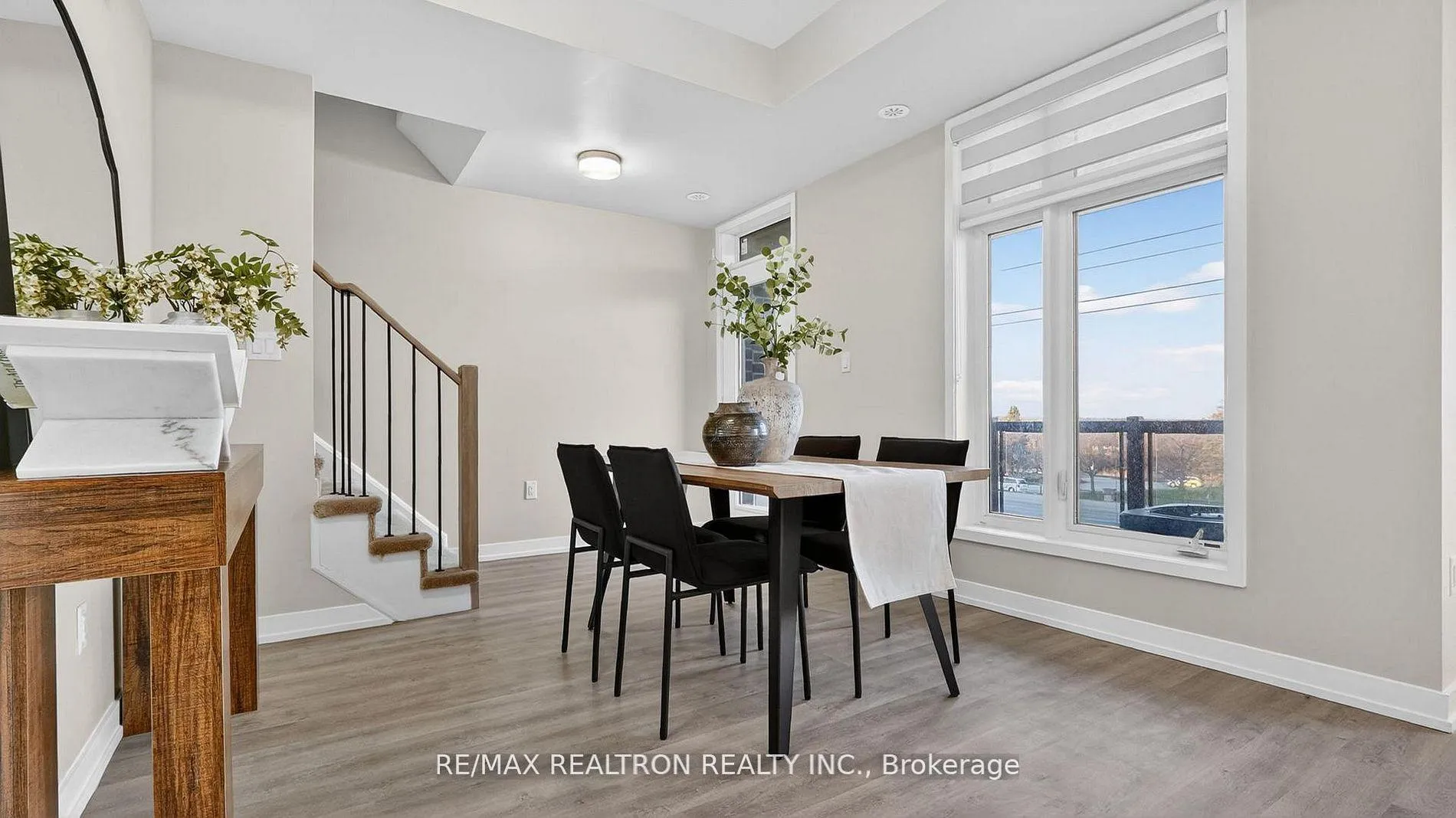Photo 13 of Unit 103, 2550 Castlegate Crossing, Pickering, Duffin Heights — HOMEH