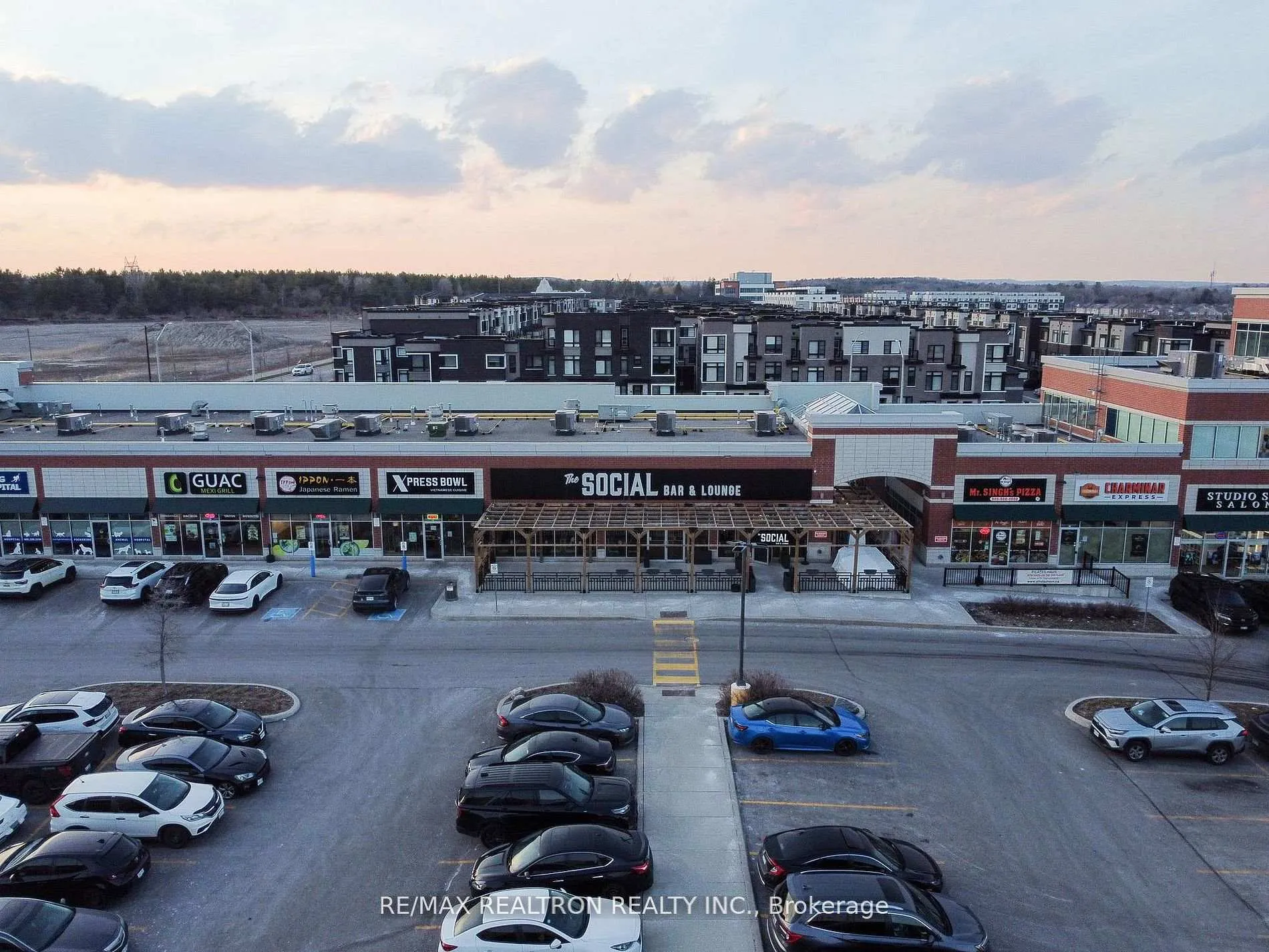Photo 30 of Unit 103, 2550 Castlegate Crossing, Pickering, Duffin Heights — HOMEH