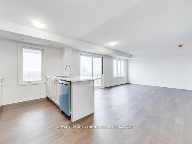 Photo 9 of Unit 12, 23D Lookout Drive, Clarington, Bowmanville — HOMEH