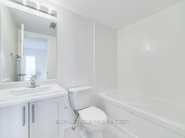 Photo 15 of Unit 12, 23D Lookout Drive, Clarington, Bowmanville — HOMEH