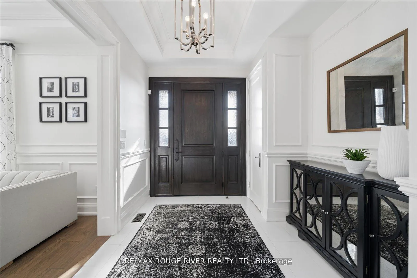 Photo 4 of 1278 Trellis Court, Pickering, Bay Ridges — HOMEH