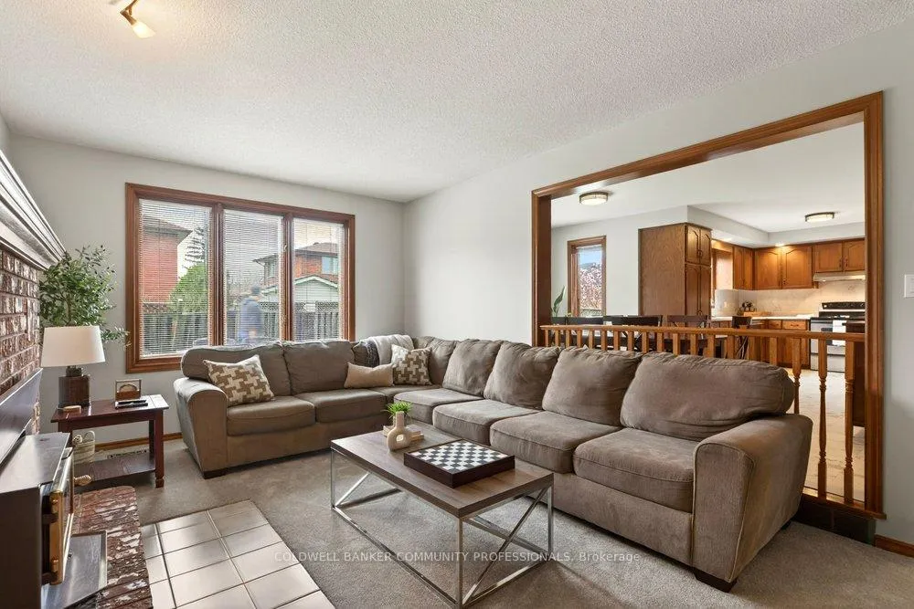 Photo 17 of 8 Wyvis Court, Hamilton, Stoney Creek — HOMEH
