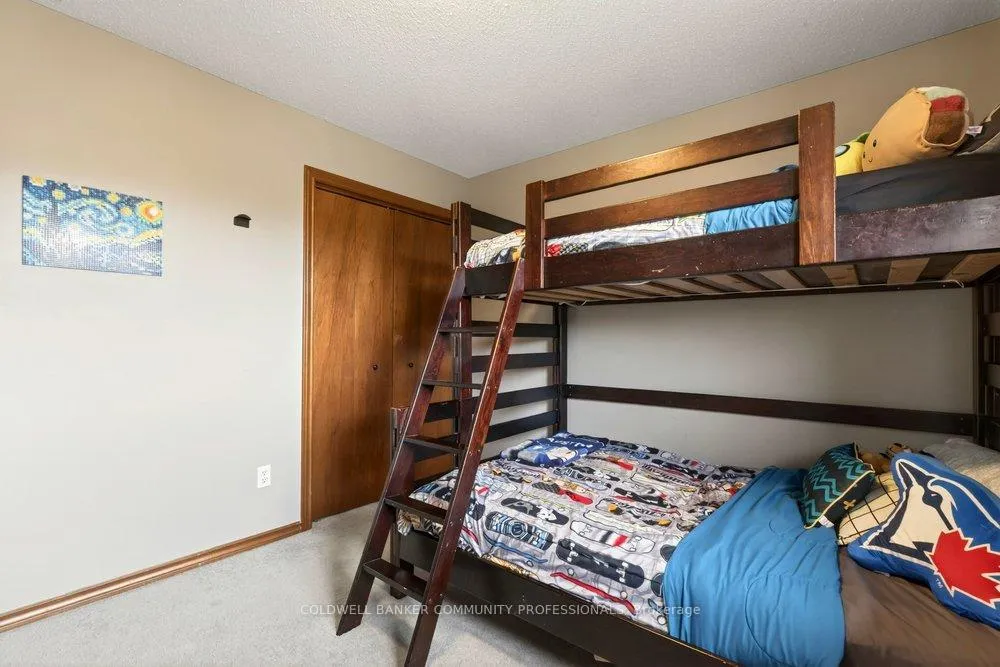 Photo 27 of 8 Wyvis Court, Hamilton, Stoney Creek — HOMEH
