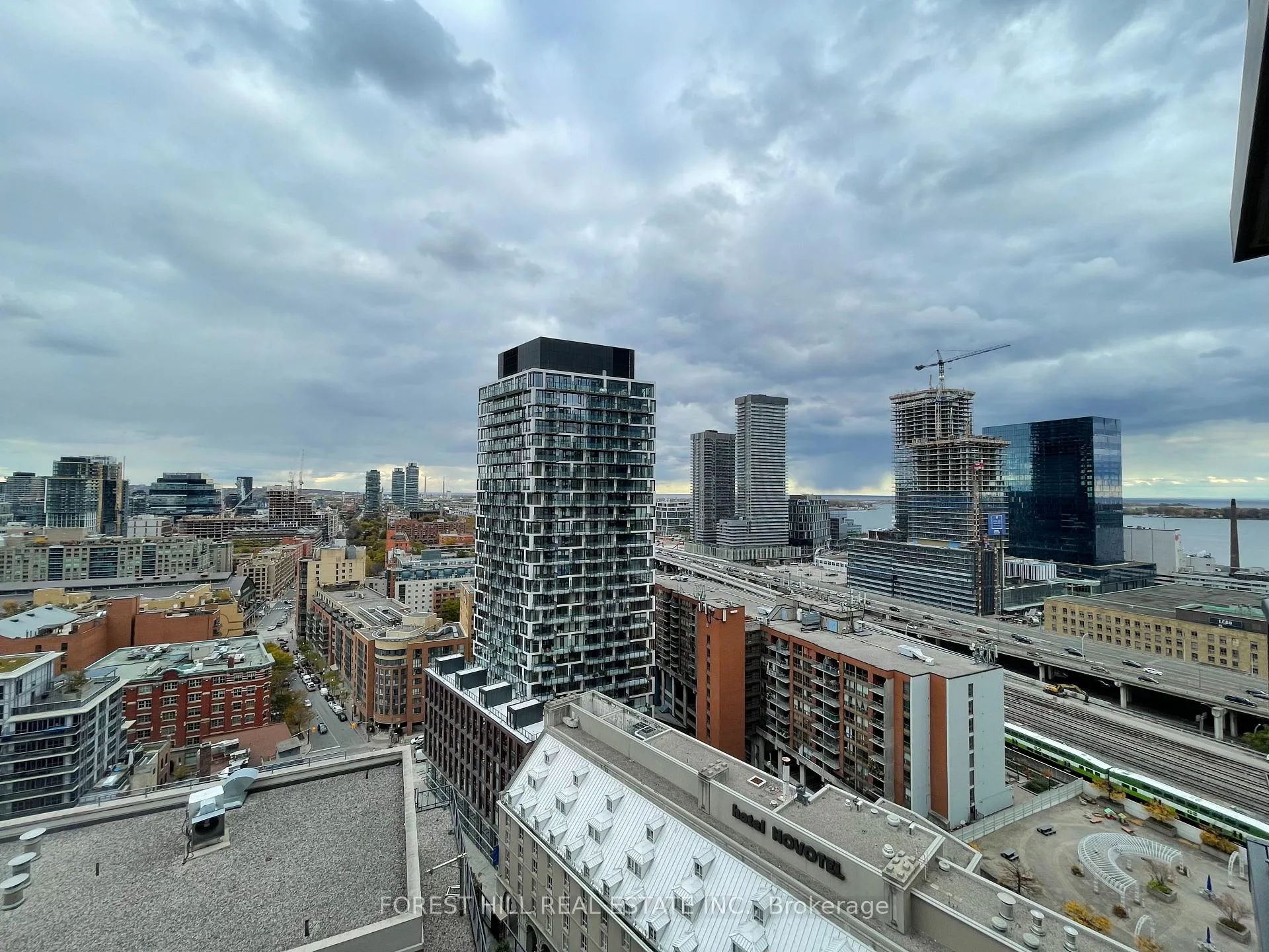Photo 6 of Unit 2301, 1 Scott Street, Toronto, Waterfront Communities — HOMEH