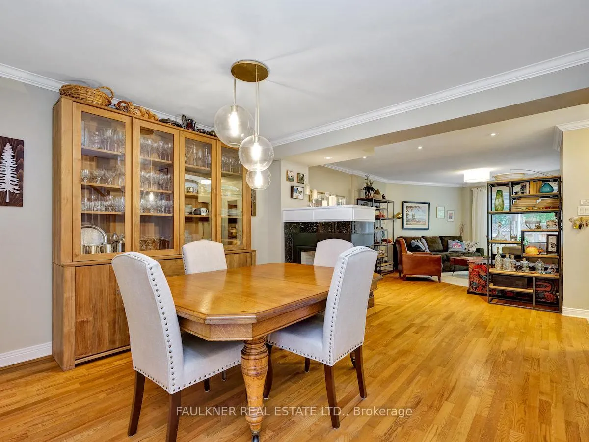 Photo 6 of 27 Warrington Drive, Ottawa, Old Ottawa South — HOMEH