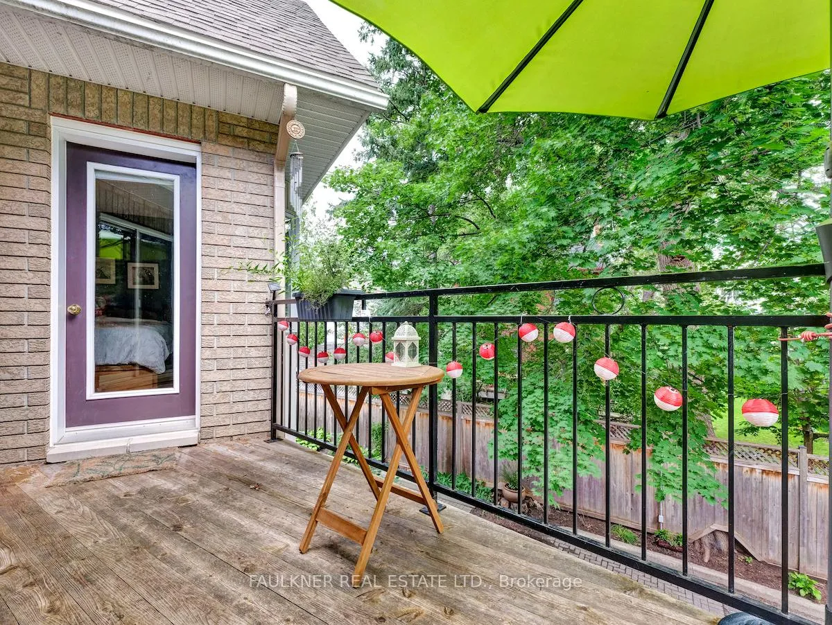 Photo 23 of 27 Warrington Drive, Ottawa, Old Ottawa South — HOMEH