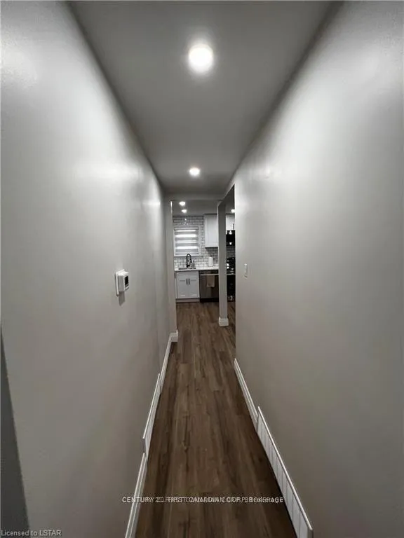 Photo 8 of 1794 Trafalgar Street, London, East H — HOMEH