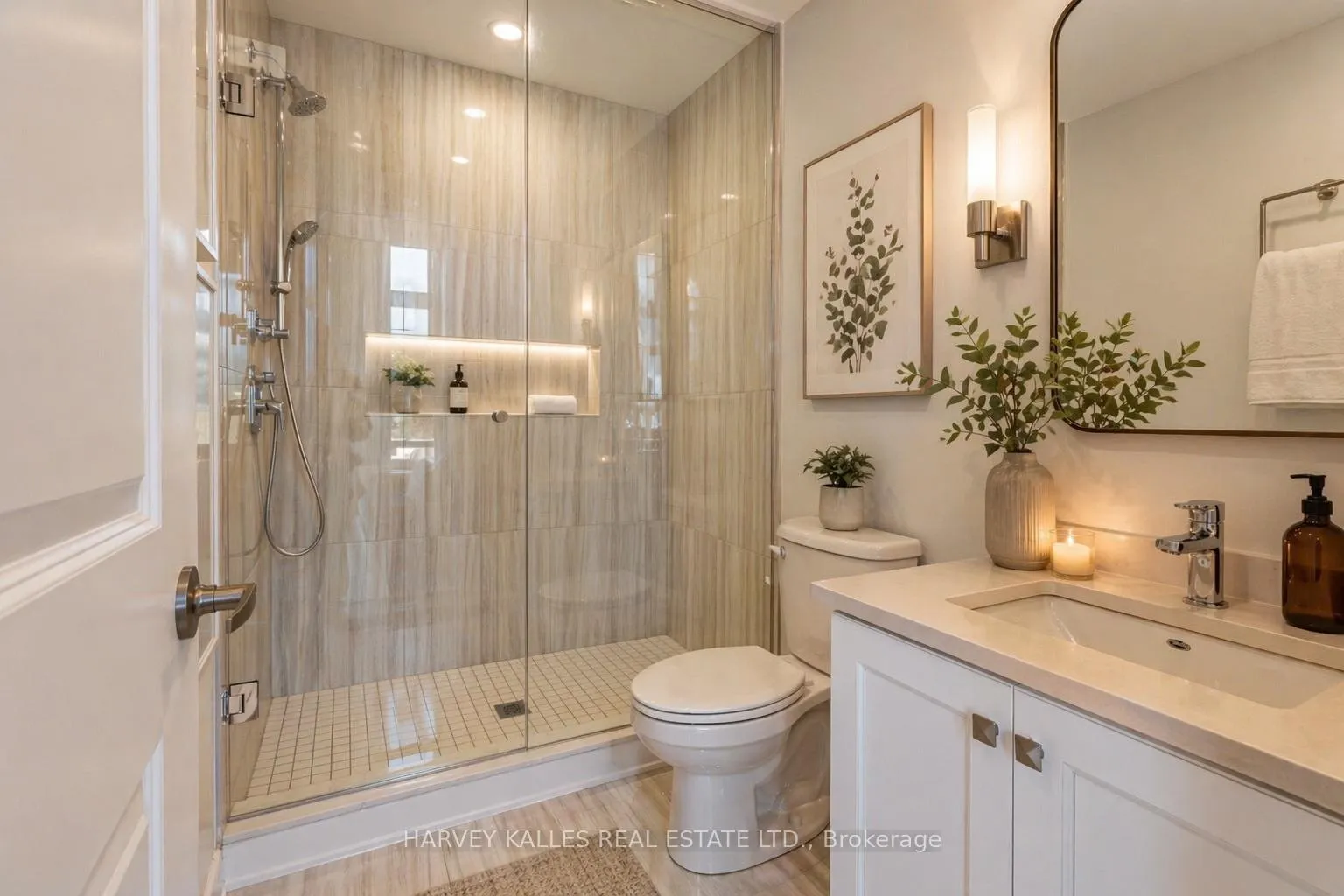 Photo 13 of 11 Innes Avenue, Toronto, Corso Italia-Davenport — HOMEH