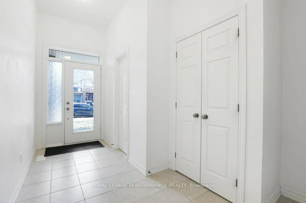 Photo 3 of 203 Bradwell Way, Ottawa, Blossom Park/Kemp Park/Findlay Creek — HOMEH