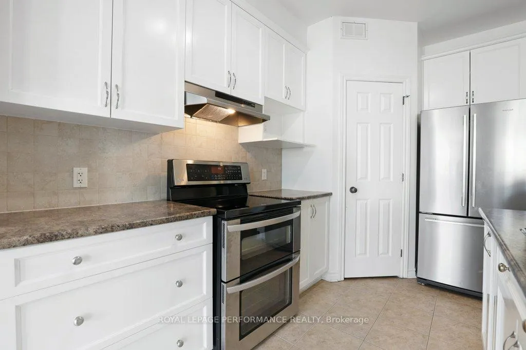 Photo 9 of 203 Bradwell Way, Ottawa, Blossom Park/Kemp Park/Findlay Creek — HOMEH