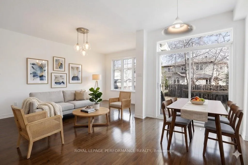 Photo 12 of 203 Bradwell Way, Ottawa, Blossom Park/Kemp Park/Findlay Creek — HOMEH