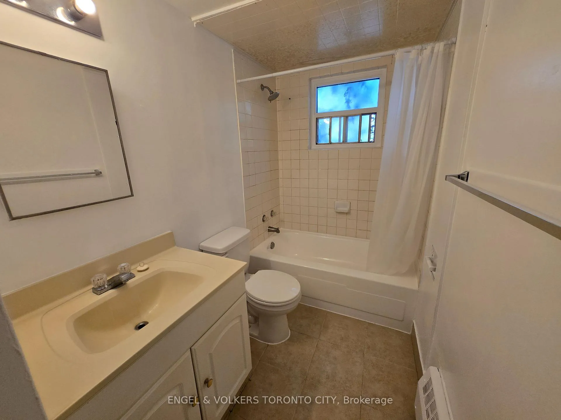 Photo 7 of Unit 201, 109 Gowan Street, Barrie, Allandale — HOMEH