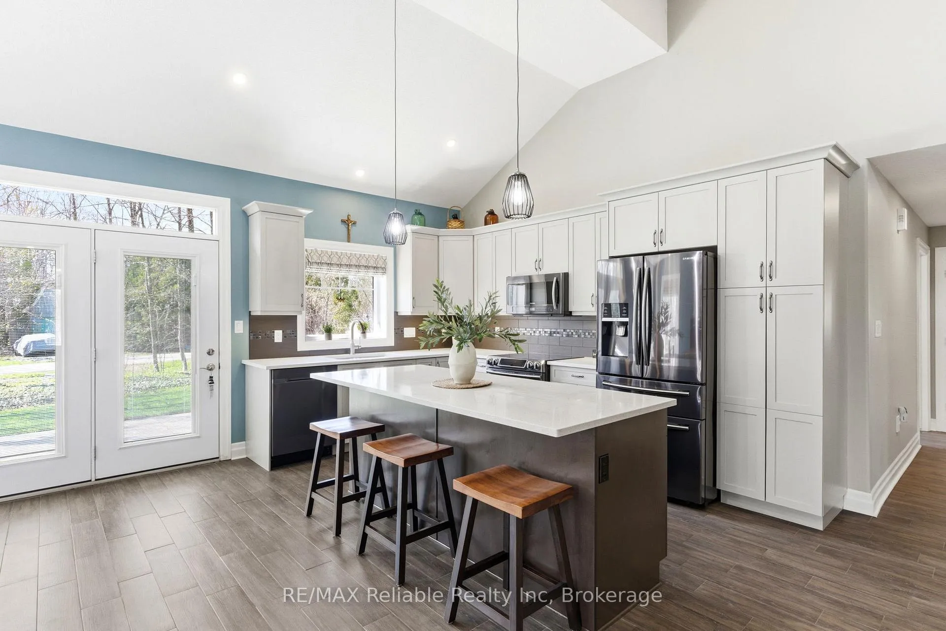 Photo 11 of 79055 Kelly Court, Central Huron, Goderich — HOMEH