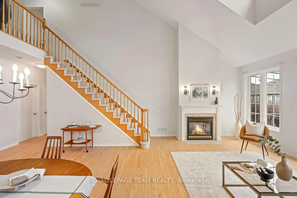 Photo 8 of 20 Morenz Terrace, Ottawa, Kanata - Kanata Lakes/Heritage Hills — HOMEH