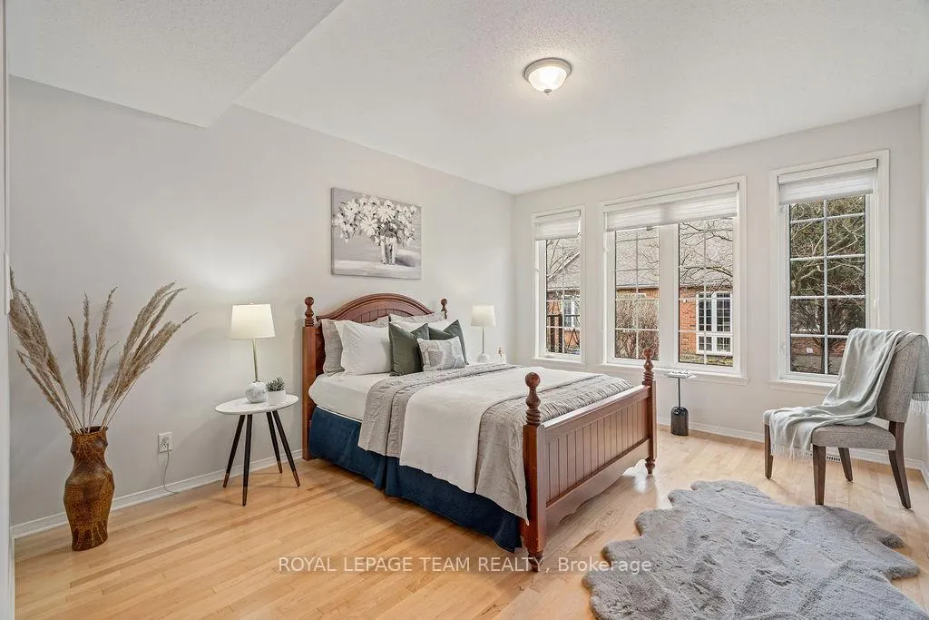 Photo 18 of 20 Morenz Terrace, Ottawa, Kanata - Kanata Lakes/Heritage Hills — HOMEH