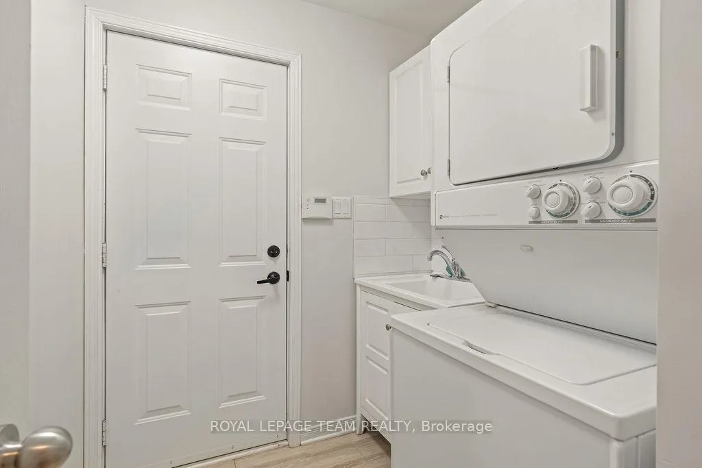 Photo 21 of 20 Morenz Terrace, Ottawa, Kanata - Kanata Lakes/Heritage Hills — HOMEH