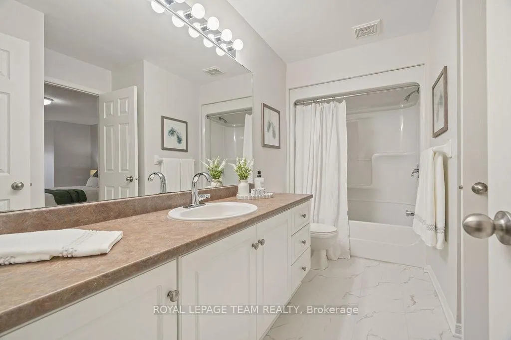 Photo 26 of 20 Morenz Terrace, Ottawa, Kanata - Kanata Lakes/Heritage Hills — HOMEH