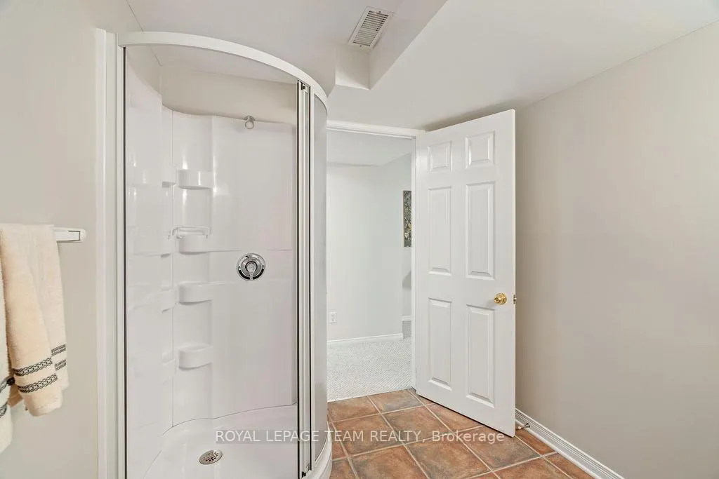 Photo 35 of 20 Morenz Terrace, Ottawa, Kanata - Kanata Lakes/Heritage Hills — HOMEH