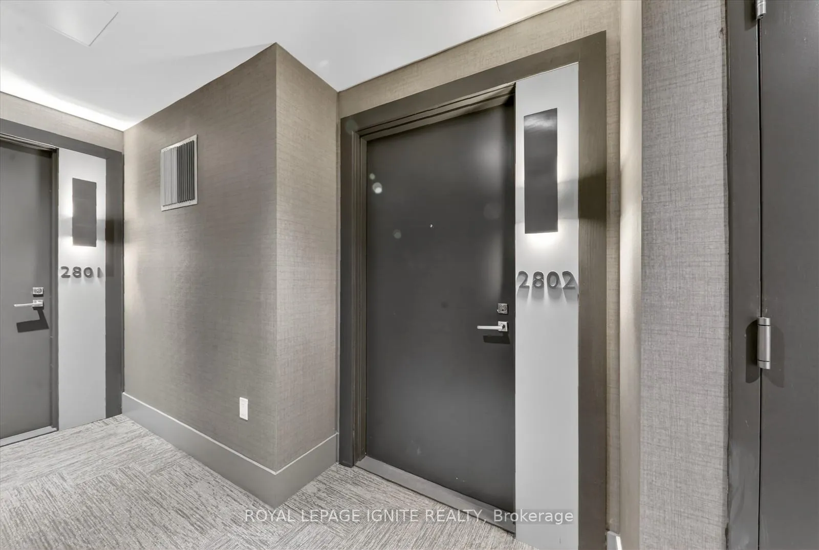 Photo 8 of Unit 2802, 2916 Highway 7 Road, Vaughan, Concord — HOMEH