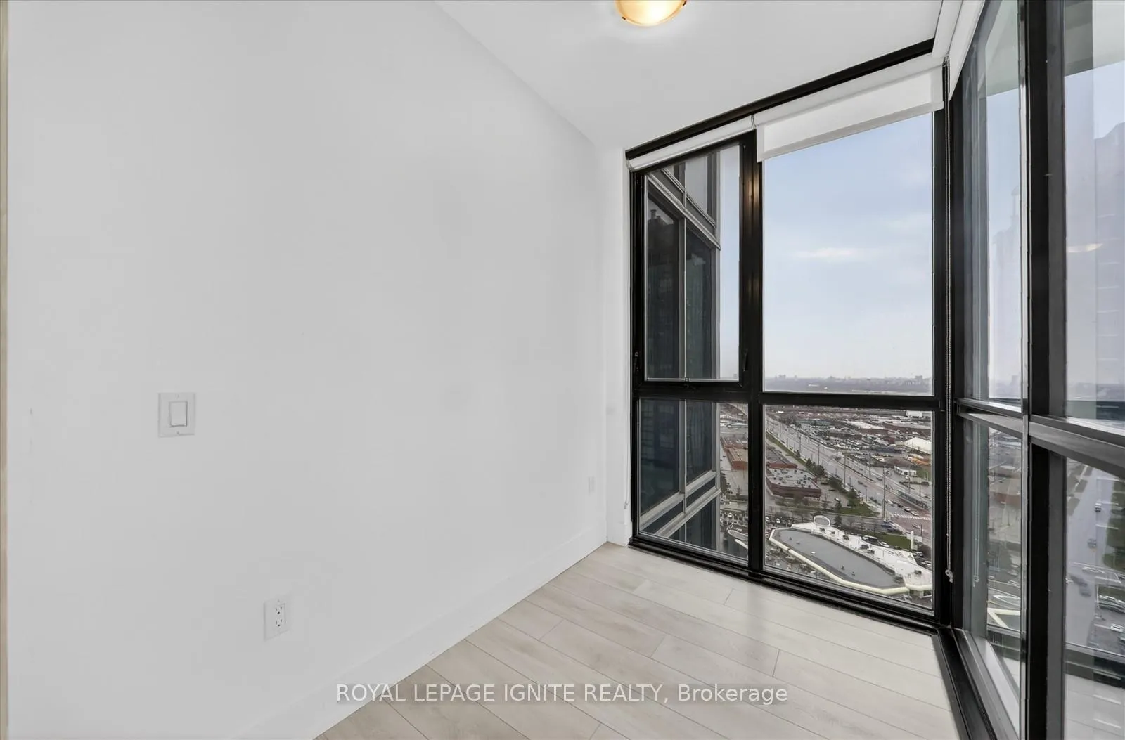 Photo 17 of Unit 2802, 2916 Highway 7 Road, Vaughan, Concord — HOMEH