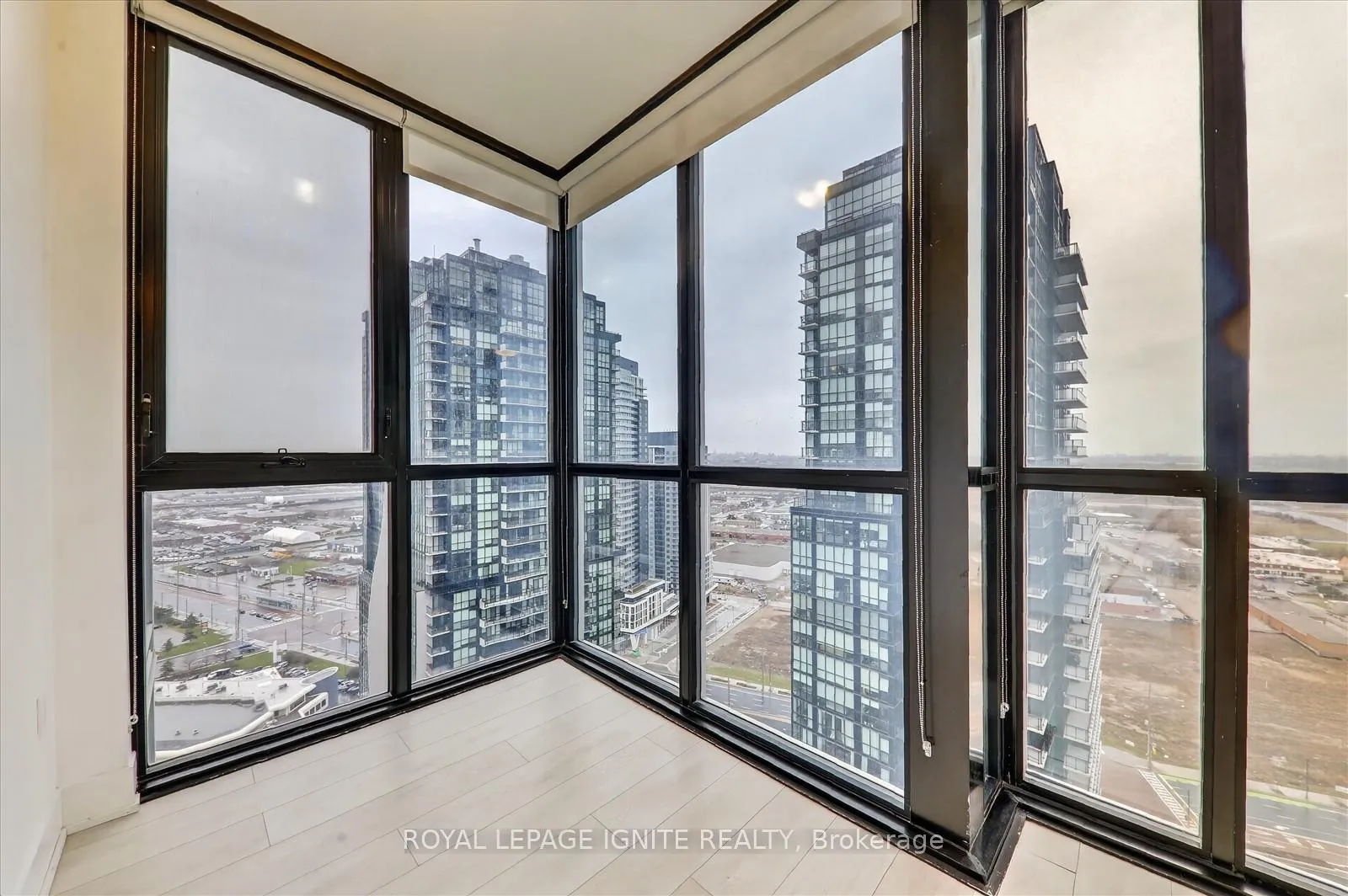 Photo 18 of Unit 2802, 2916 Highway 7 Road, Vaughan, Concord — HOMEH