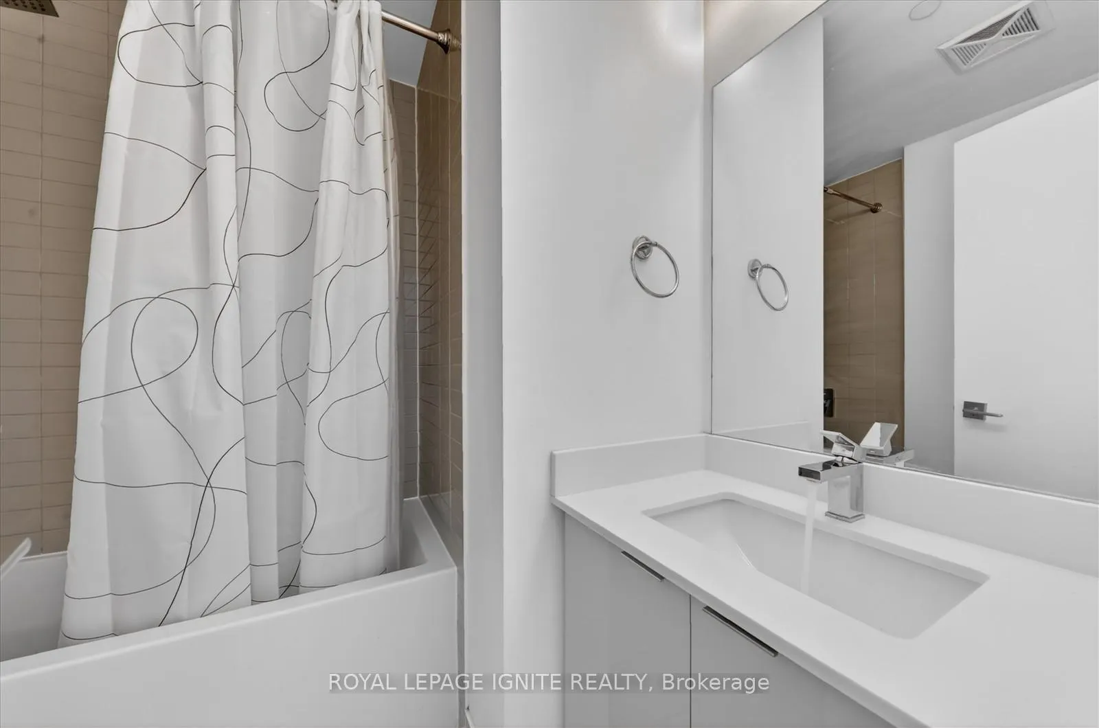 Photo 21 of Unit 2802, 2916 Highway 7 Road, Vaughan, Concord — HOMEH