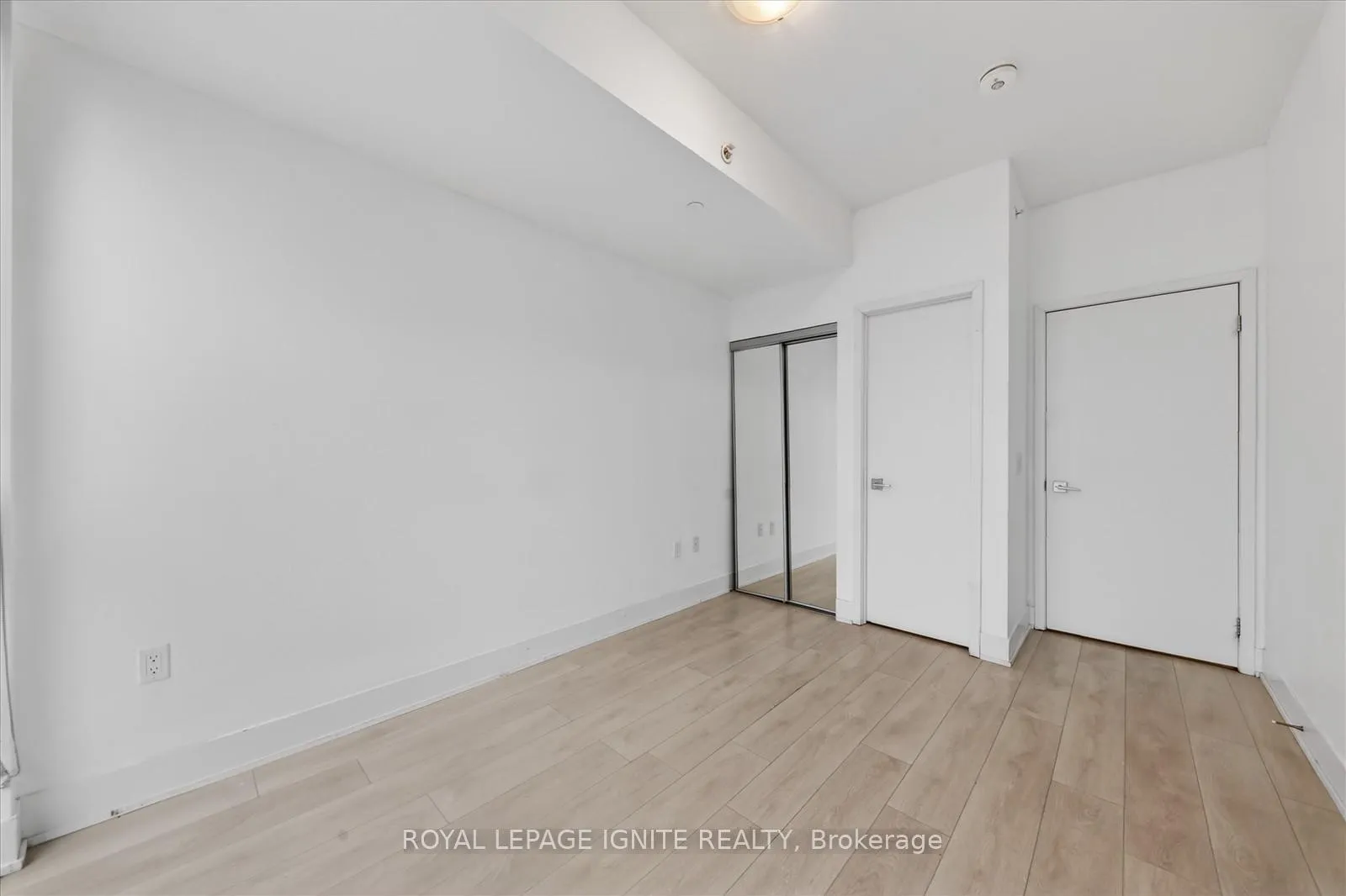 Photo 23 of Unit 2802, 2916 Highway 7 Road, Vaughan, Concord — HOMEH