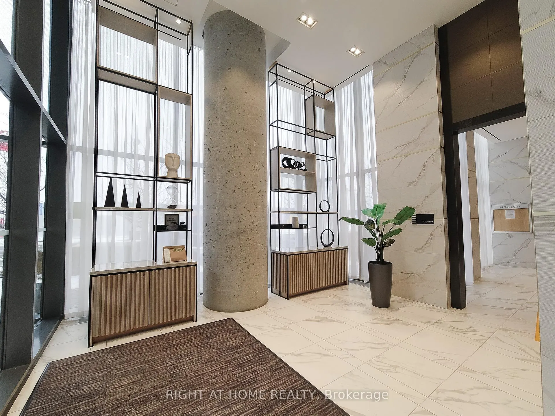 Photo 18 of Unit 4701, 5 Buttermill Avenue, Vaughan, Vaughan Corporate Centre — HOMEH