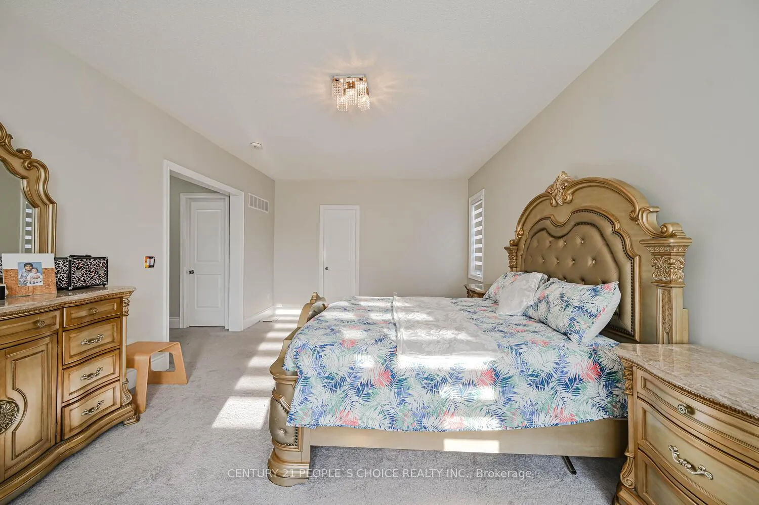 Photo 25 of 1 Carl Finlay Drive, Brampton, Toronto Gore Rural Estate — HOMEH