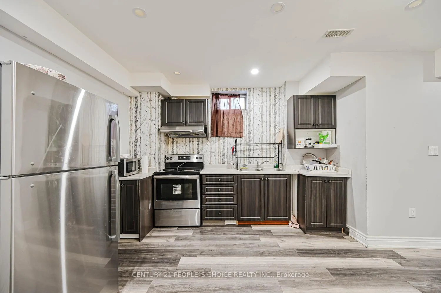 Photo 38 of 1 Carl Finlay Drive, Brampton, Toronto Gore Rural Estate — HOMEH