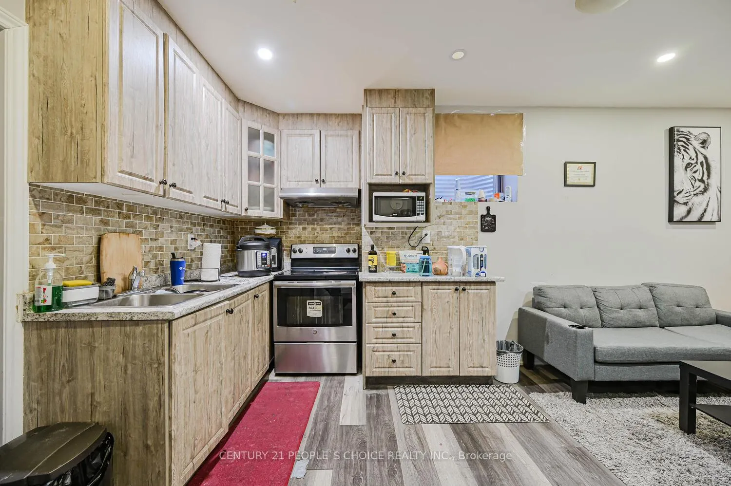 Photo 40 of 1 Carl Finlay Drive, Brampton, Toronto Gore Rural Estate — HOMEH