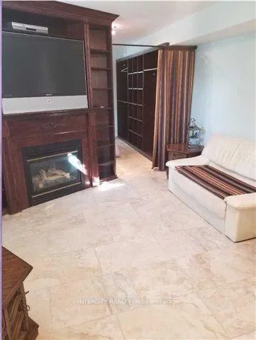 Photo 5 of Unit (Bsmt), 29 Ivory Court, Vaughan, West Woodbridge — HOMEH