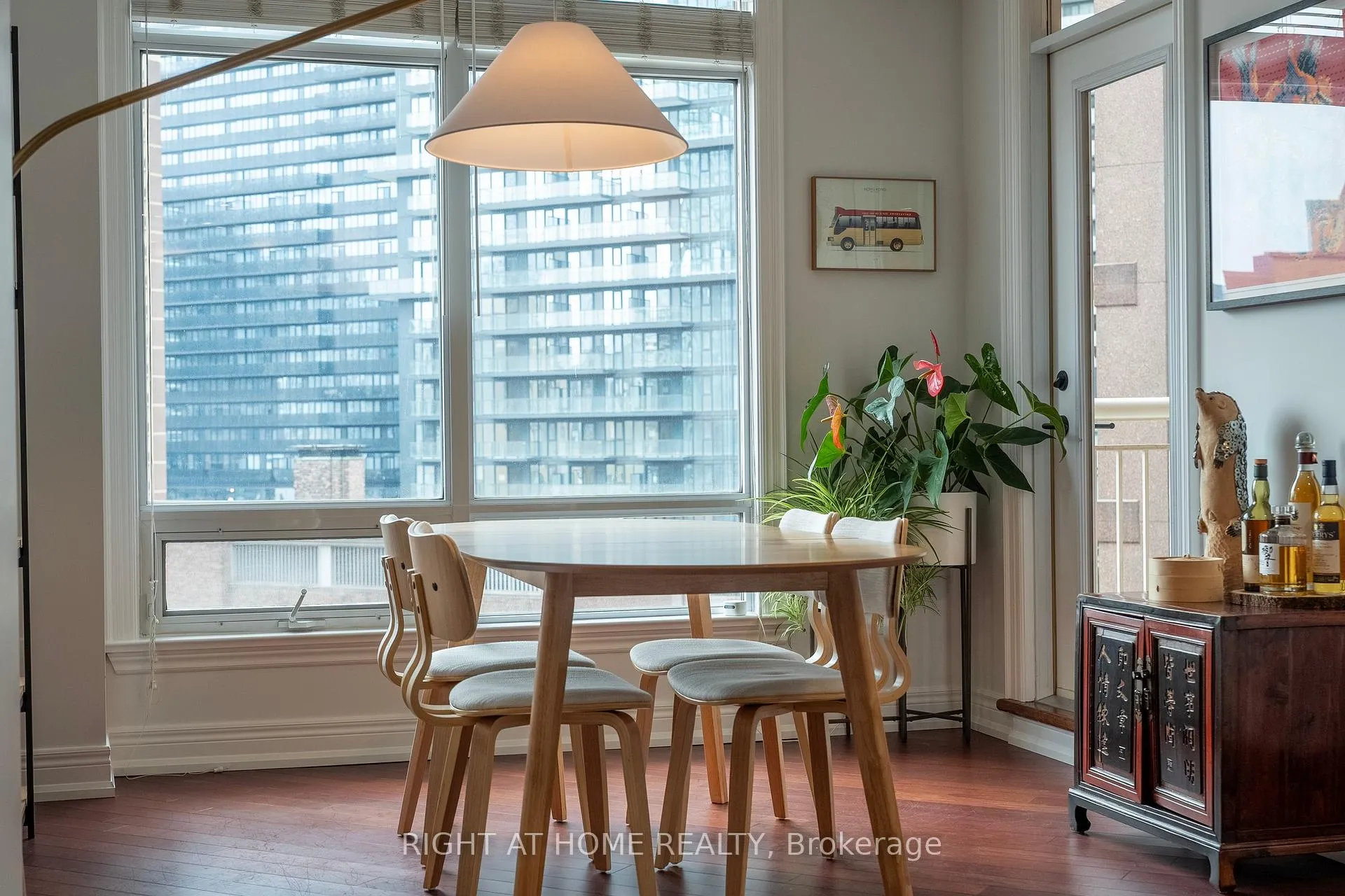 Photo 4 of Unit 1109, 100 Hayden Street, Toronto, Church-Yonge Corridor — HOMEH