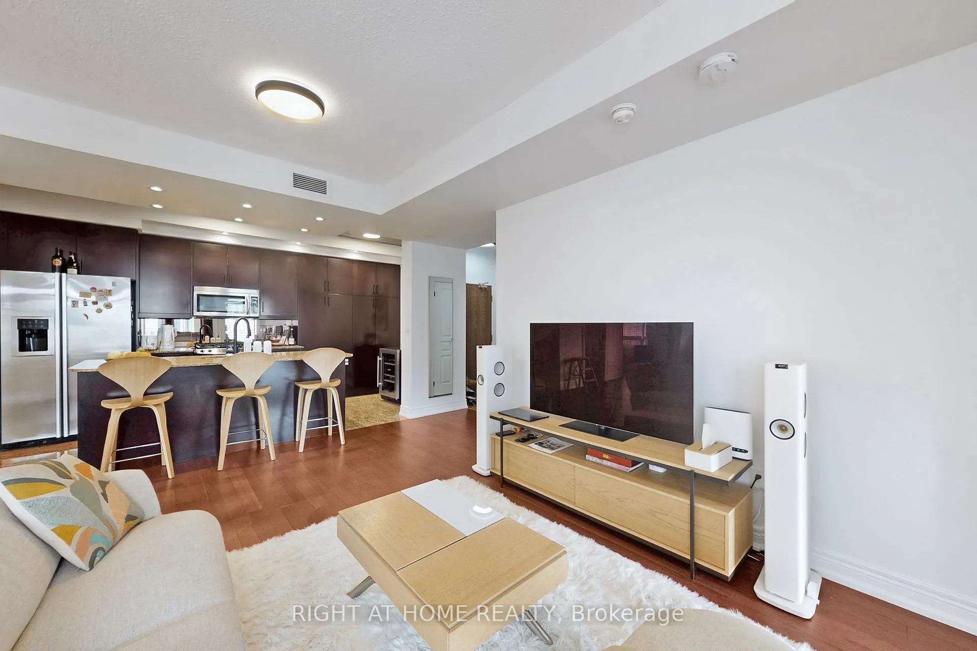 Photo 15 of Unit 1109, 100 Hayden Street, Toronto, Church-Yonge Corridor — HOMEH