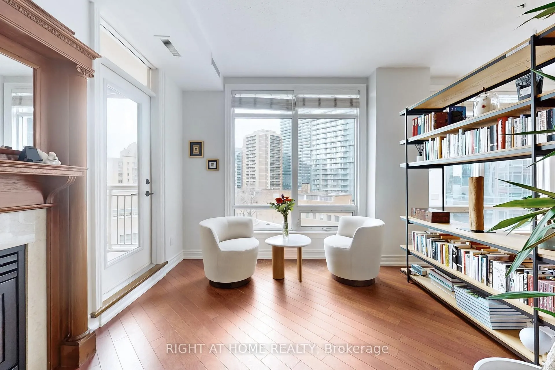 Photo 17 of Unit 1109, 100 Hayden Street, Toronto, Church-Yonge Corridor — HOMEH