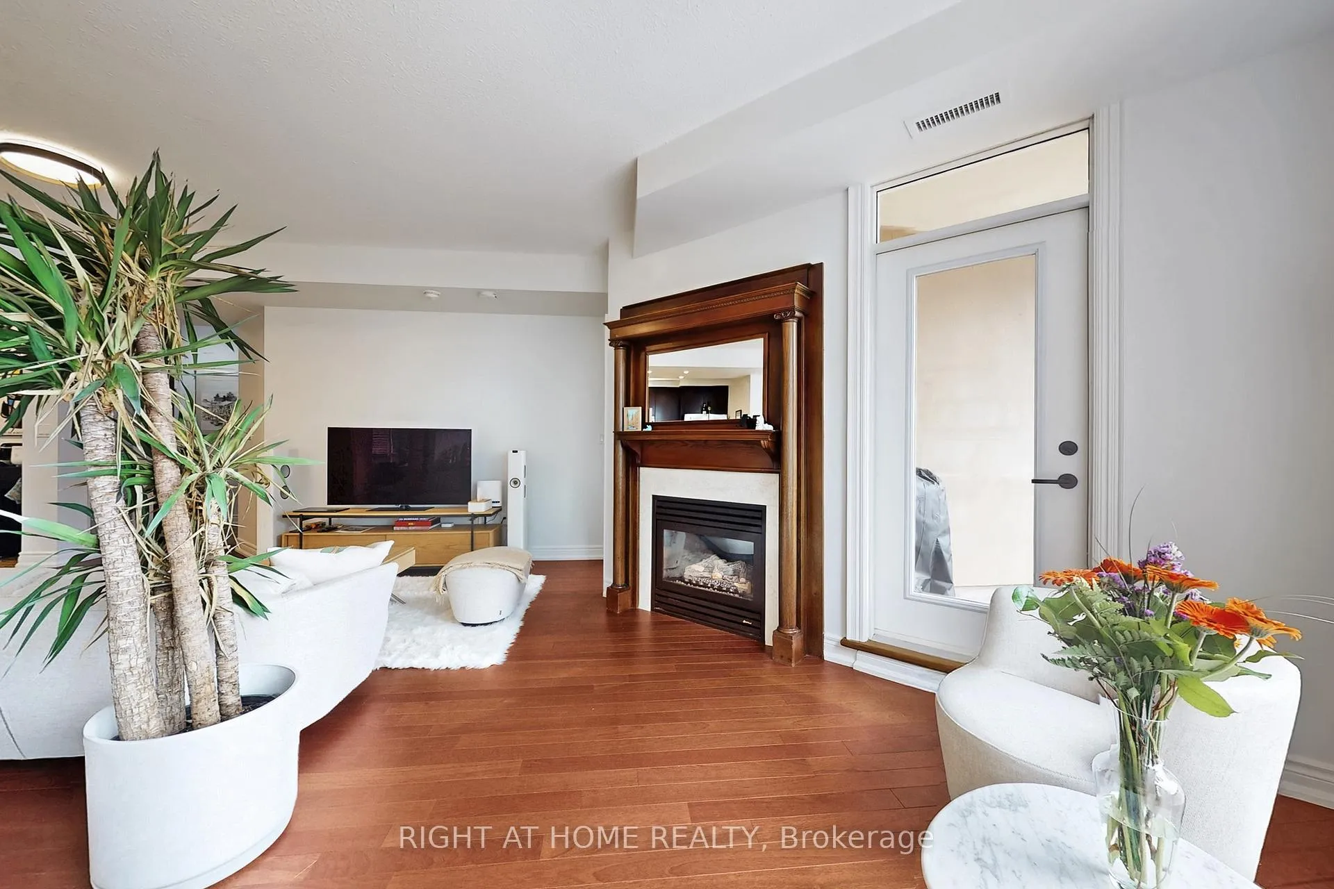 Photo 20 of Unit 1109, 100 Hayden Street, Toronto, Church-Yonge Corridor — HOMEH