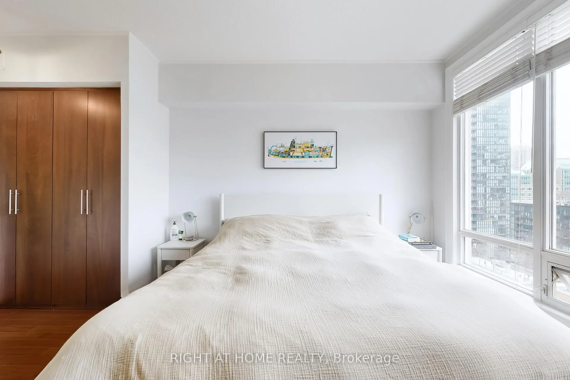 Photo 31 of Unit 1109, 100 Hayden Street, Toronto, Church-Yonge Corridor — HOMEH