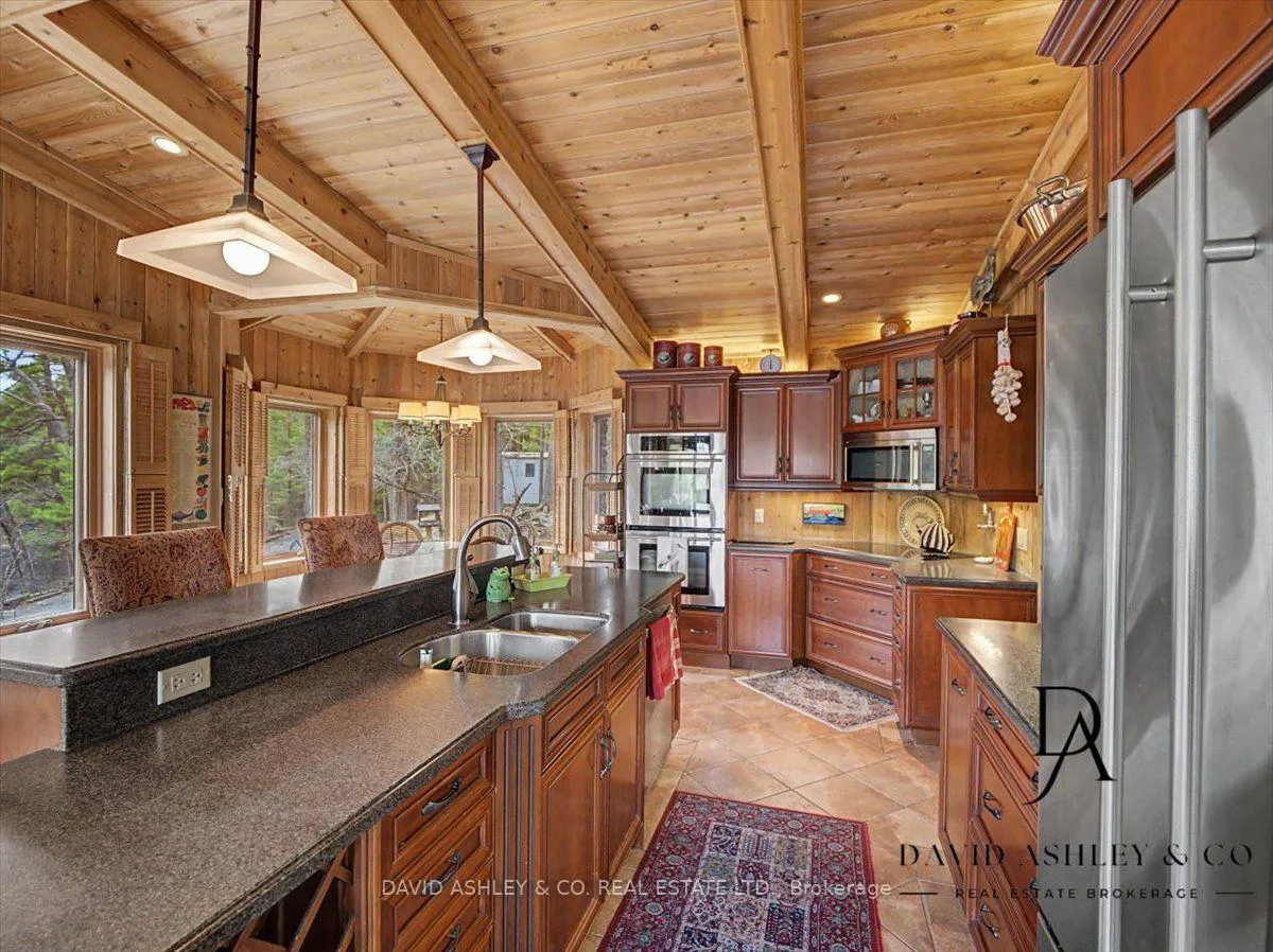 Photo 6 of 941 Jones Falls Road S, Rideau Lakes, Rideau Lakes (South Crosby) Twp — HOMEH
