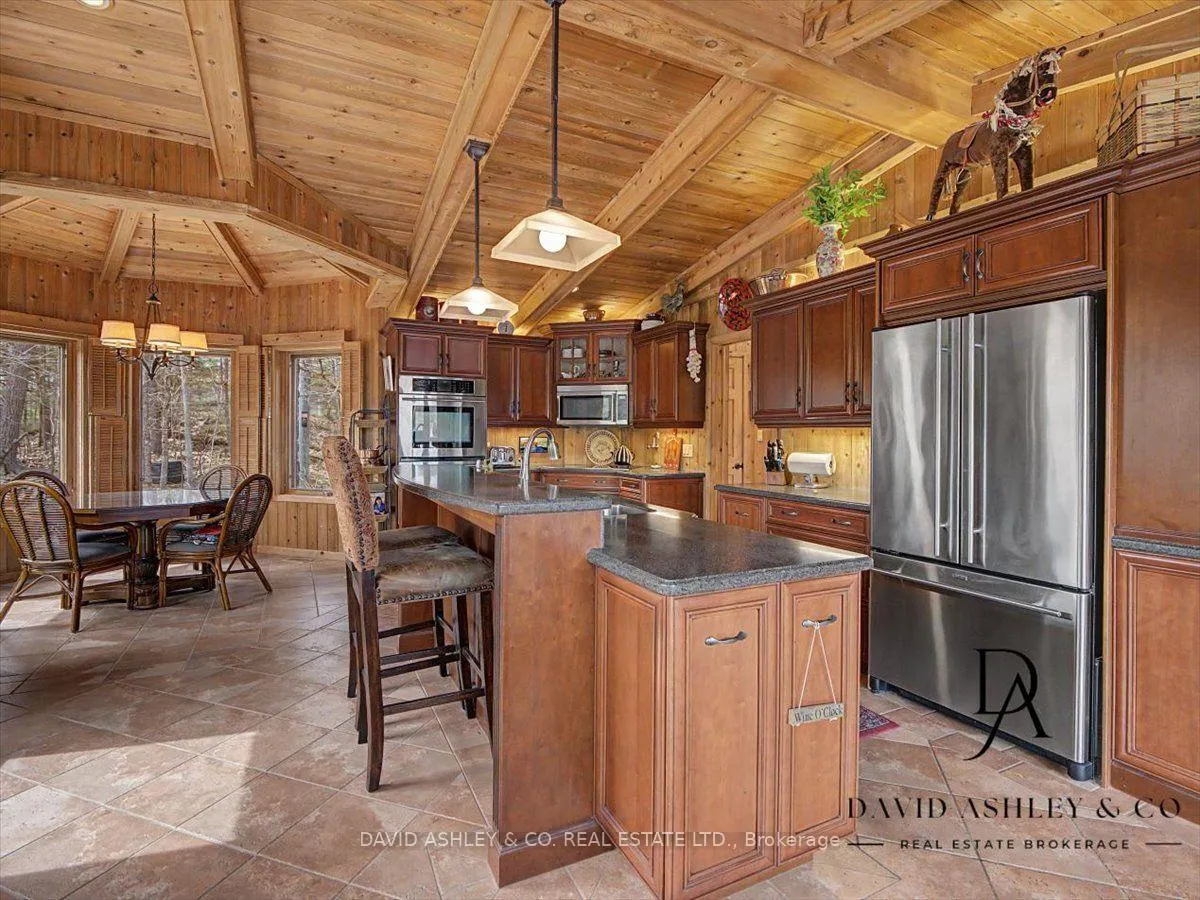 Photo 11 of 941 Jones Falls Road S, Rideau Lakes, Rideau Lakes (South Crosby) Twp — HOMEH