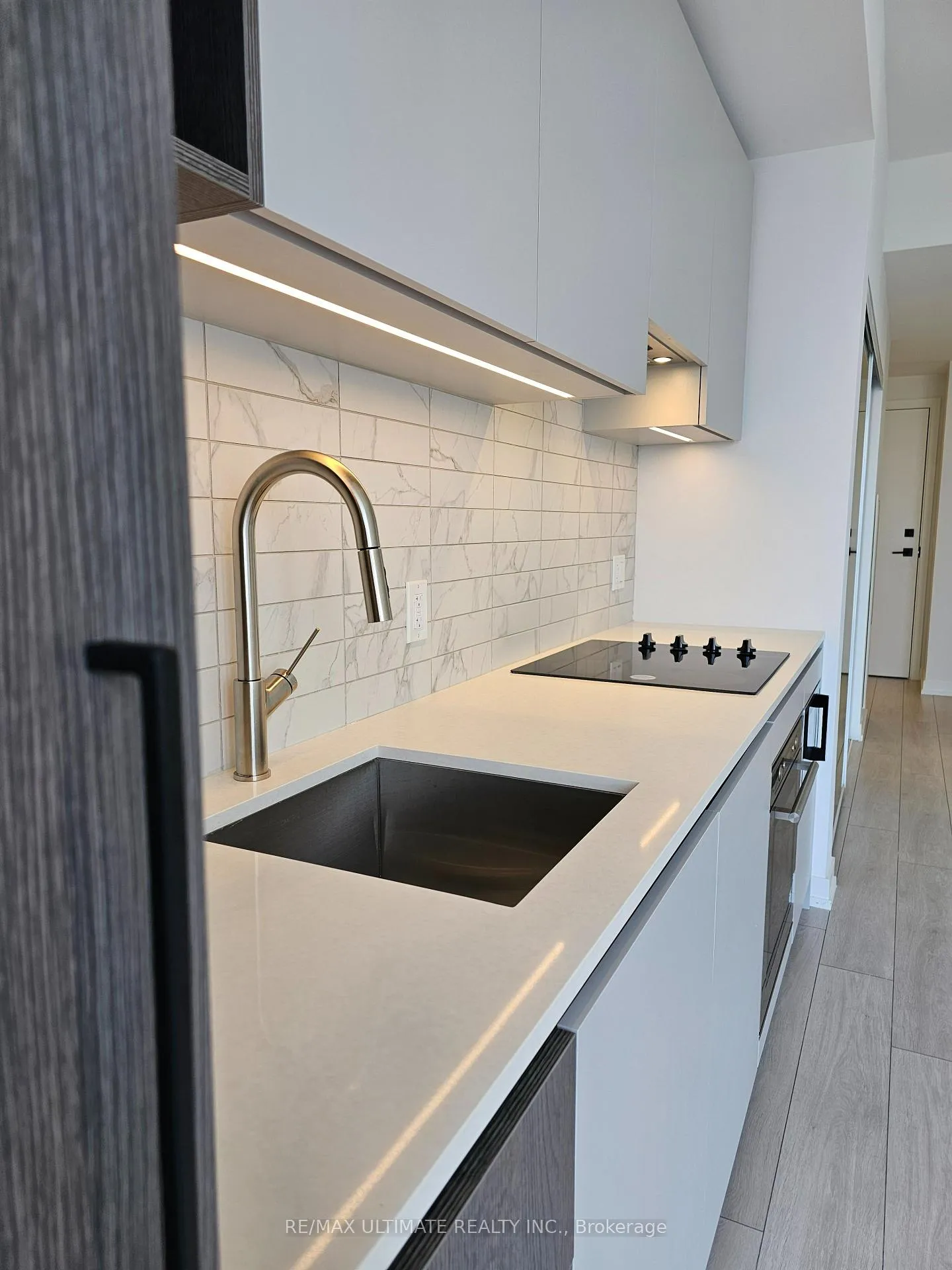 Photo 13 of 55 Mercer Street, Toronto, Waterfront Communities — HOMEH