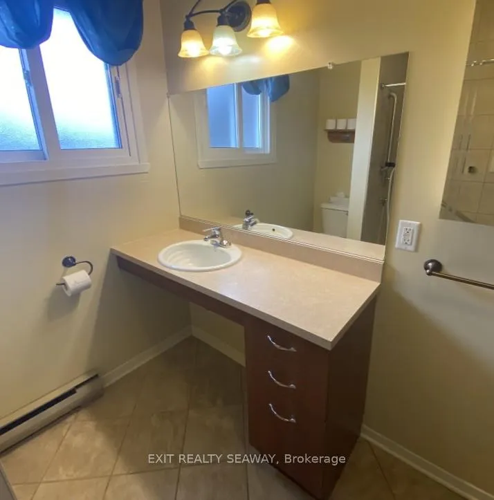 Photo 10 of 1311 Walton Street, Cornwall — HOMEH