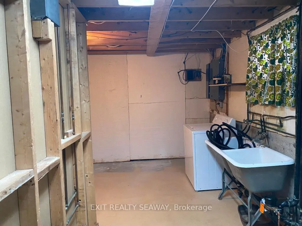 Photo 14 of 1311 Walton Street, Cornwall — HOMEH