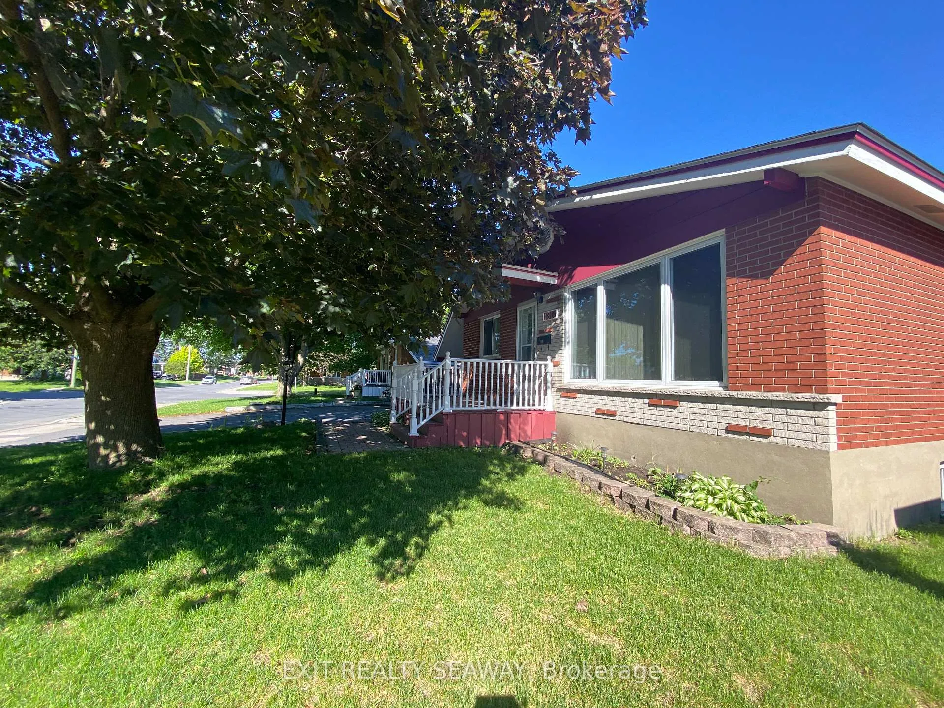 Photo 23 of 1311 Walton Street, Cornwall — HOMEH