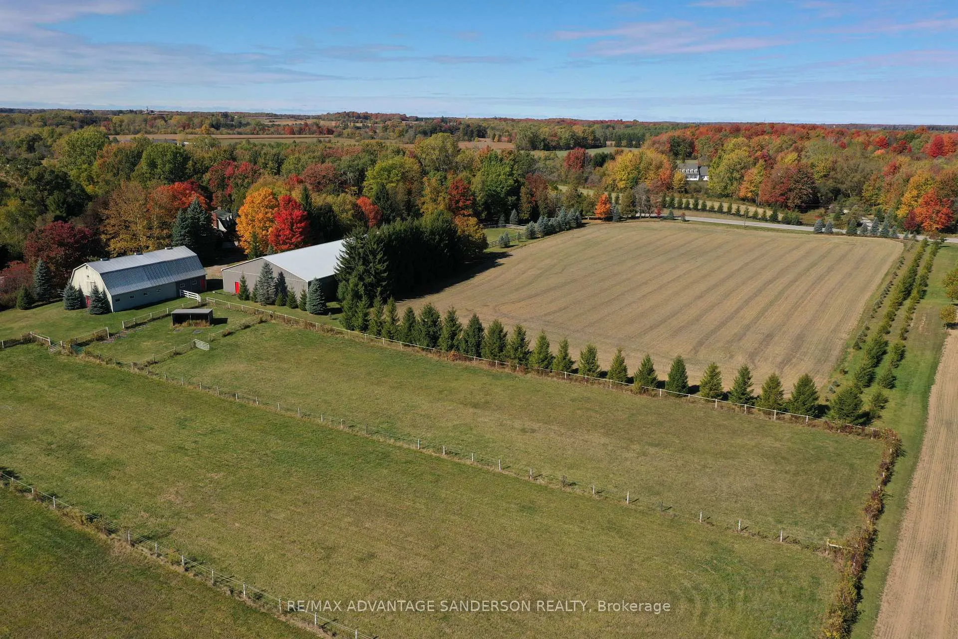 Photo 4 of 13157 Medway Road, Middlesex Centre, Rural Middlesex Centre — HOMEH