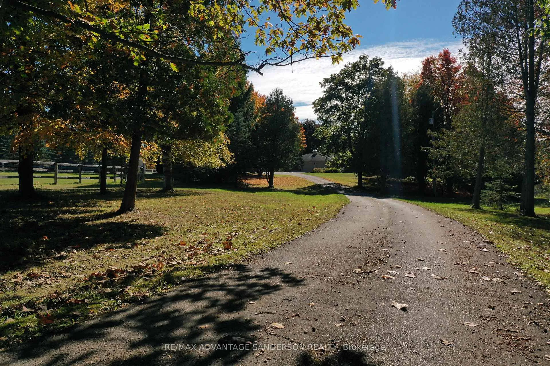 Photo 19 of 13157 Medway Road, Middlesex Centre, Rural Middlesex Centre — HOMEH