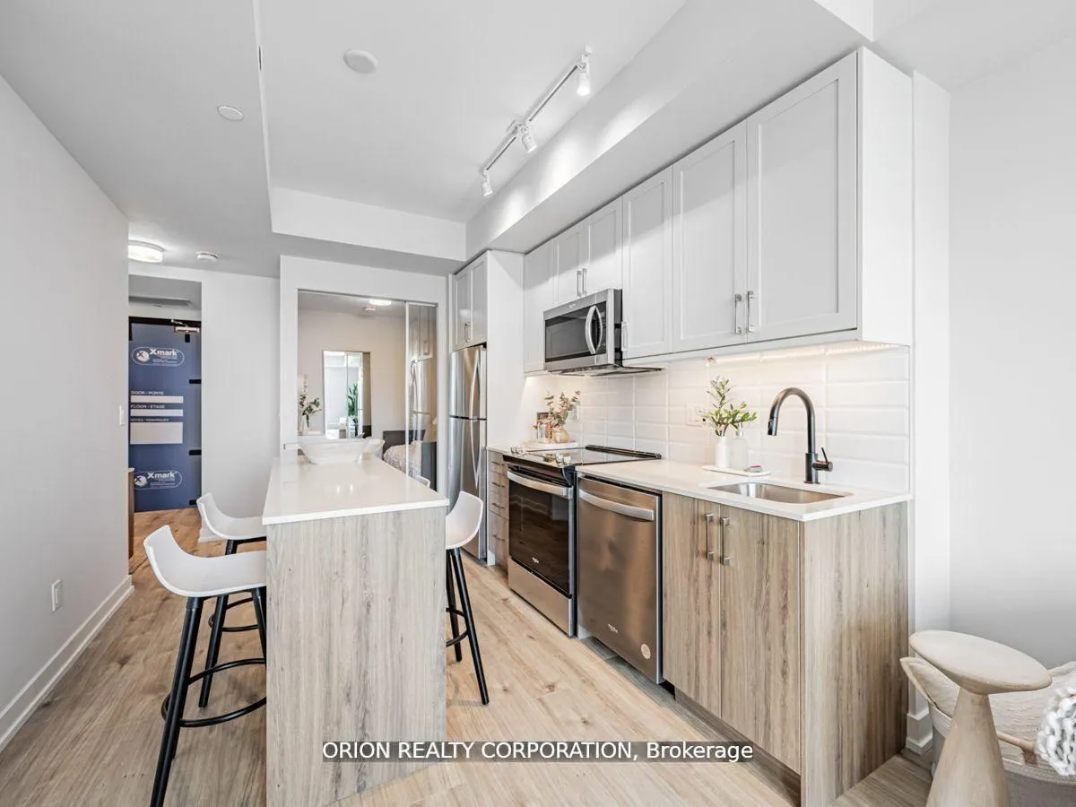 Photo 17 of Unit 215, 201 Brock Street S, Whitby, Downtown Whitby — HOMEH