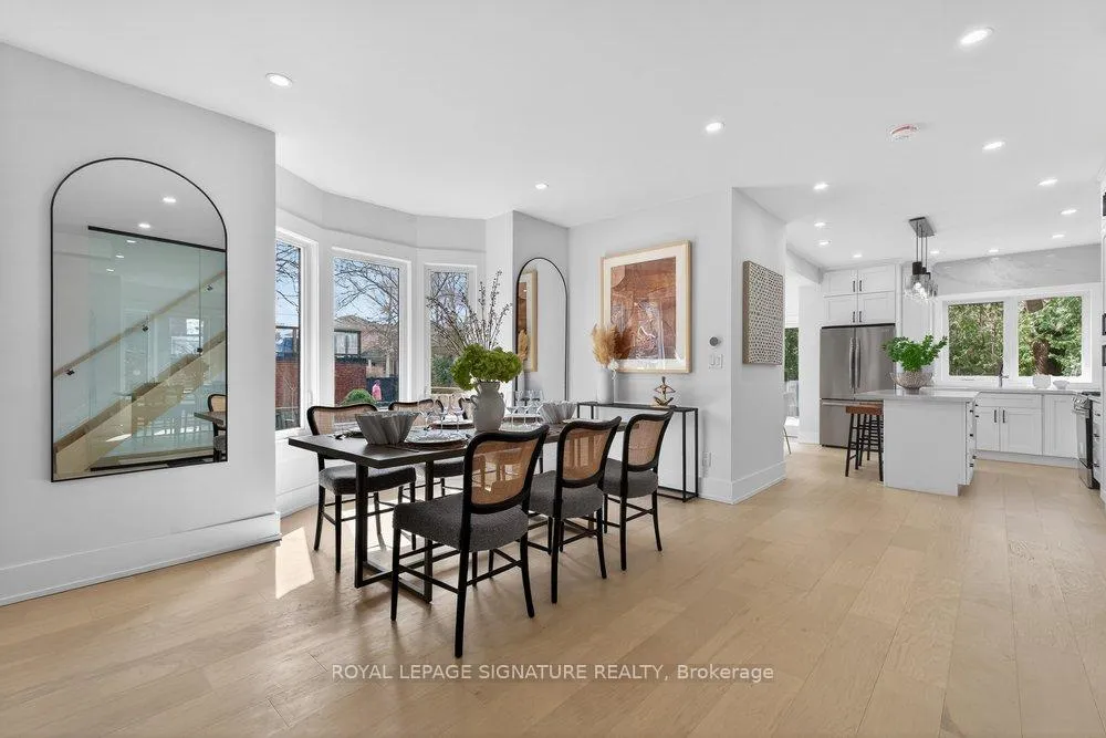 Photo 12 of 290 Chisholm Avenue, Toronto, Woodbine-Lumsden — HOMEH