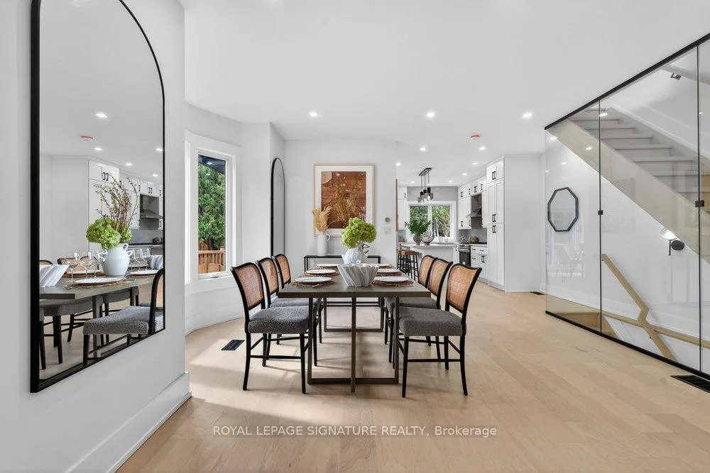 Photo 13 of 290 Chisholm Avenue, Toronto, Woodbine-Lumsden — HOMEH