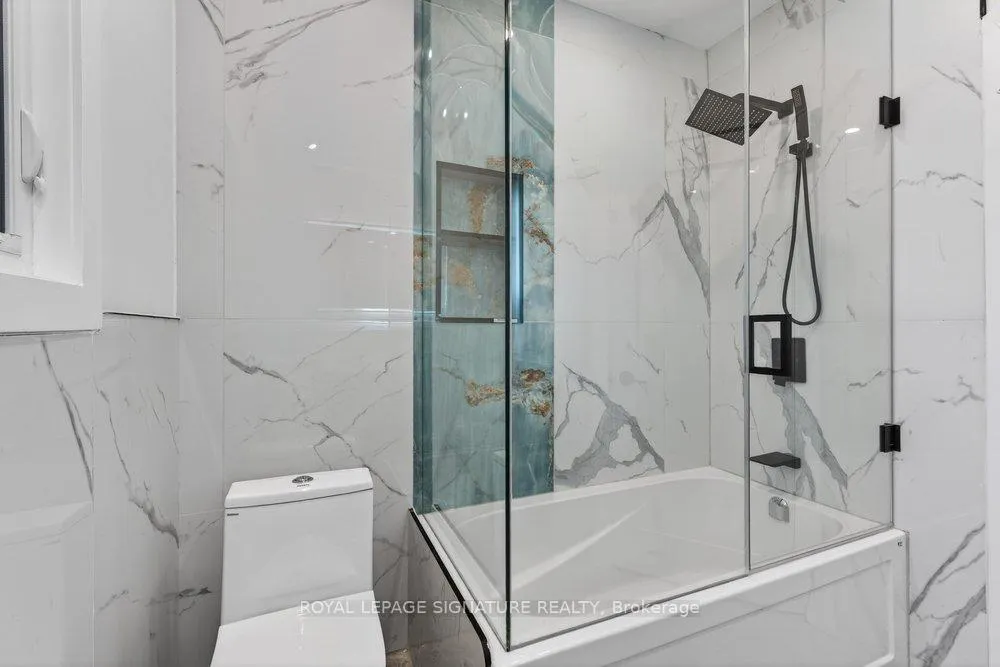 Photo 30 of 290 Chisholm Avenue, Toronto, Woodbine-Lumsden — HOMEH